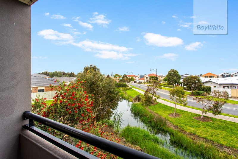 Photo - 3,3-7 Banrock Place, Mawson Lakes SA 5095 - Image 3