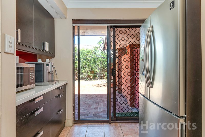 Photo - 33 Adelaide Circle, Craigie WA 6025 - Image 14