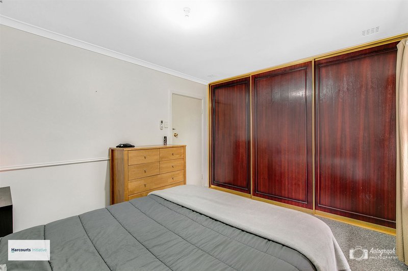 Photo - 33 Albourne Place, Balga WA 6061 - Image 6