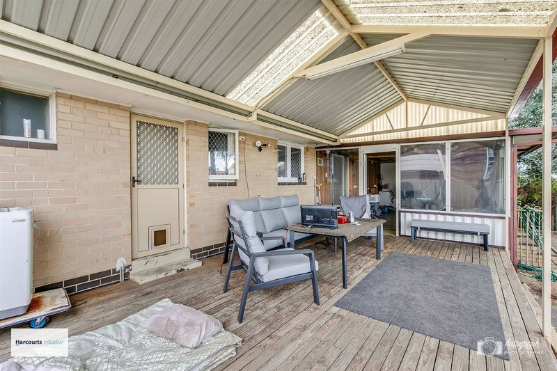 Photo - 33 Albourne Place, Balga WA 6061 - Image 10