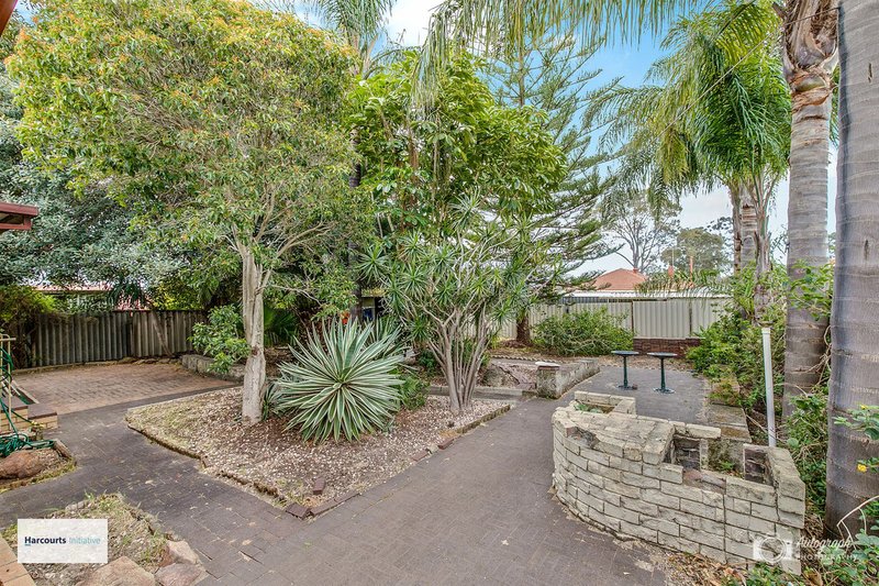 Photo - 33 Albourne Place, Balga WA 6061 - Image 13