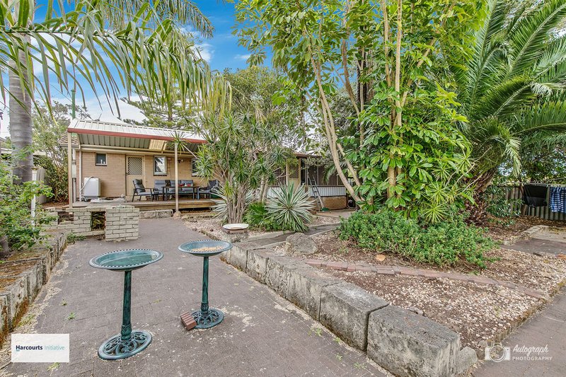 Photo - 33 Albourne Place, Balga WA 6061 - Image 14