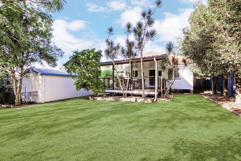 Photo - 33 Alexander Street, Zillmere QLD 4034 - Image 11