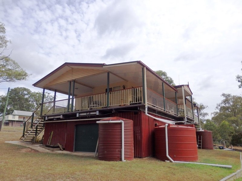 Photo - 33 Alice Street, Linville QLD 4306 - Image 6