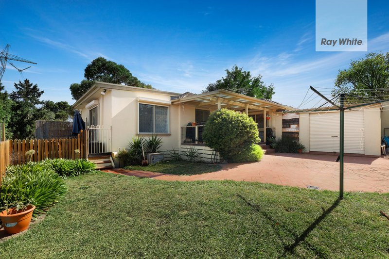 Photo - 33 Allan Avenue, South Morang VIC 3752 - Image 8