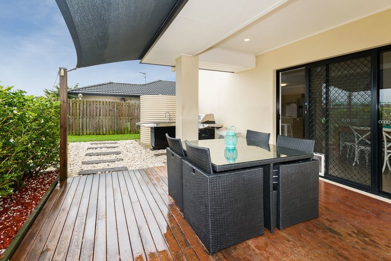 Photo - 33 Andromeda Drive, Coomera QLD 4209 - Image 3