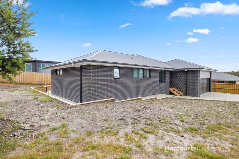 Photo - 33 Apolline Drive, Kingston TAS 7050 - Image 2