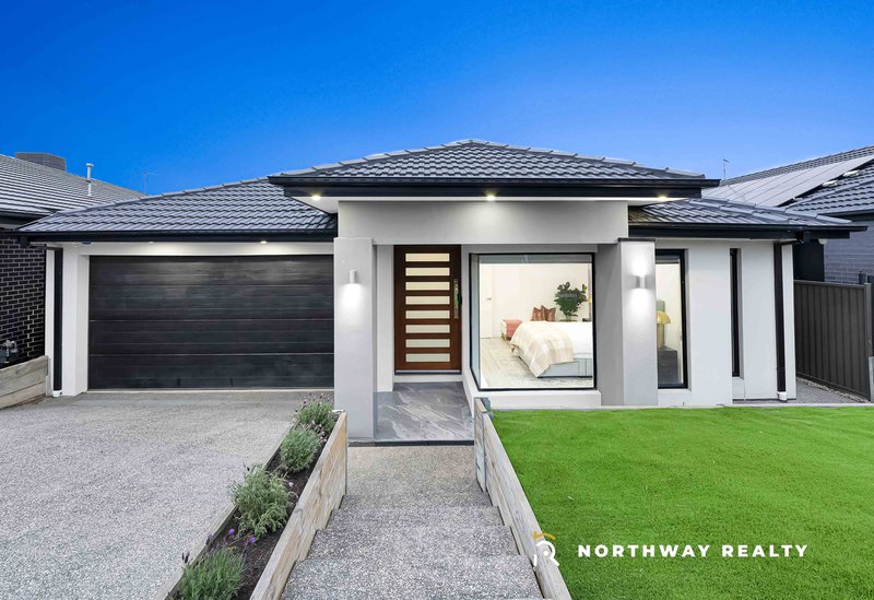 Photo - 33 Archipelago Drive, Craigieburn VIC 3064 - Image 2