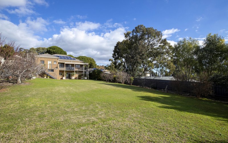 Photo - 33 Arcoona Avenue, Rostrevor SA 5073 - Image 2