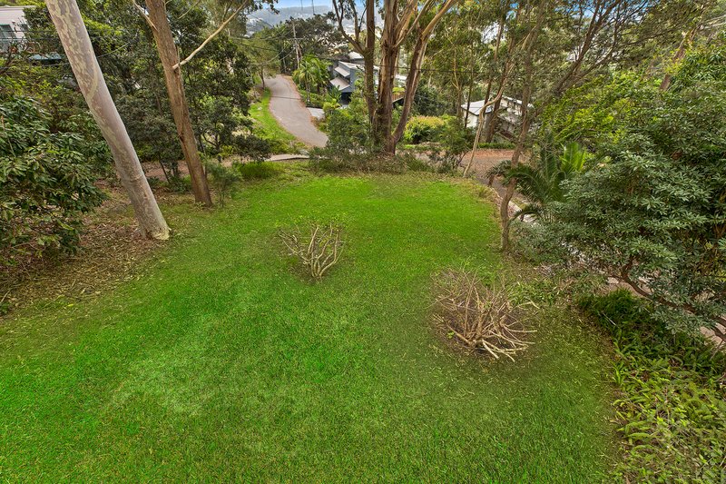 Photo - 33 Arden Avenue, Avoca Beach NSW 2251 - Image 12