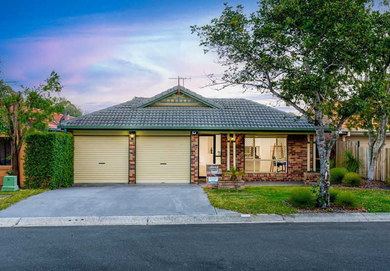 33 Augusta Crescent, Forest Lake QLD 4078