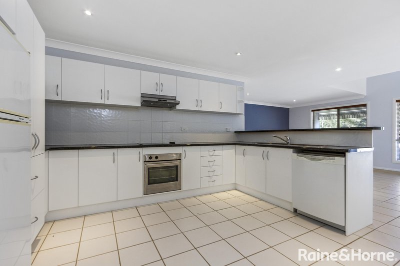 Photo - 3/3 Augusta Place, Mollymook Beach NSW 2539 - Image 6