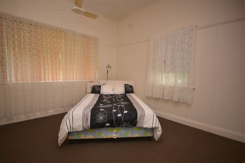 Photo - 33 Bain Street, Wauchope NSW 2446 - Image 6