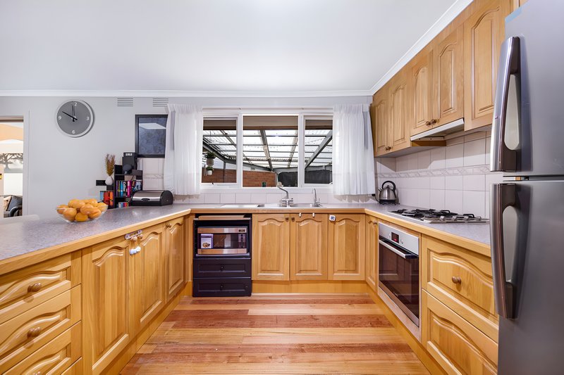 Photo - 33 Bakers Road, Dandenong North VIC 3175 - Image 5