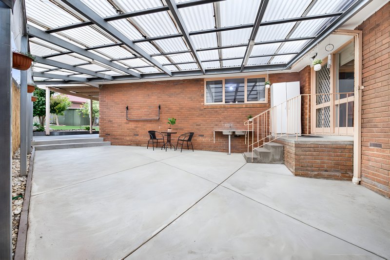 Photo - 33 Bakers Road, Dandenong North VIC 3175 - Image 11