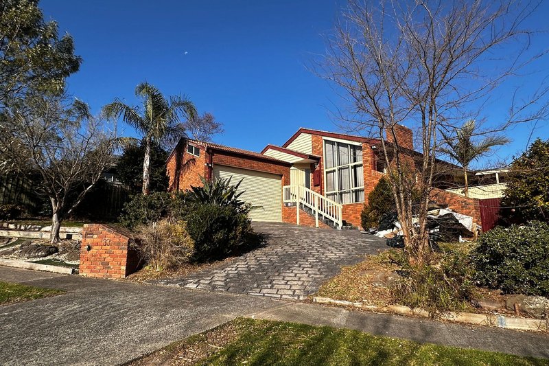 33 Balmain Drive, Berwick VIC 3806