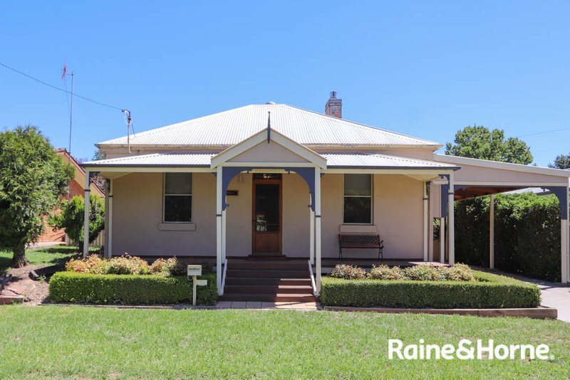 33 Bant Street, Bathurst NSW 2795