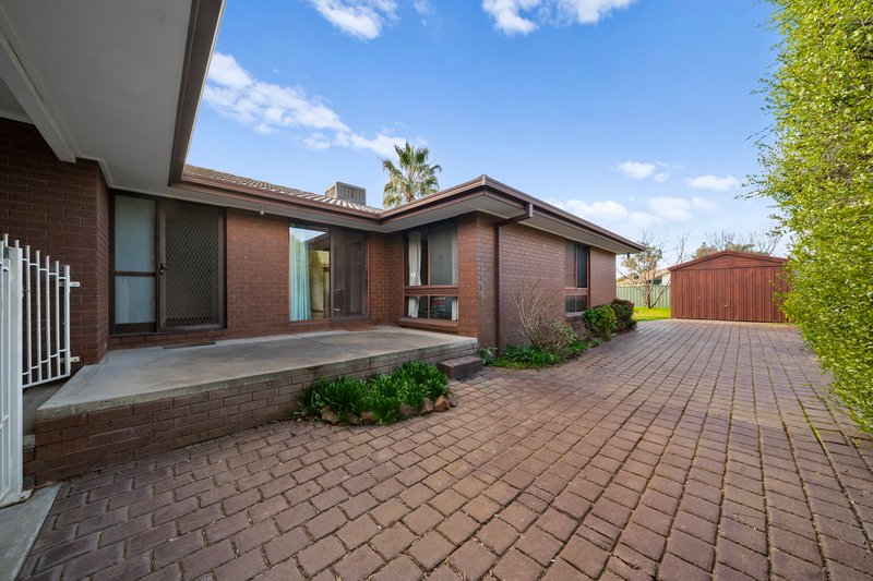 Photo - 33 Batman Avenue, Shepparton VIC 3630 - Image 12