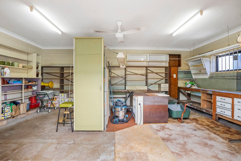 Photo - 33 Bayview Street, Bayview Heights QLD 4868 - Image 16