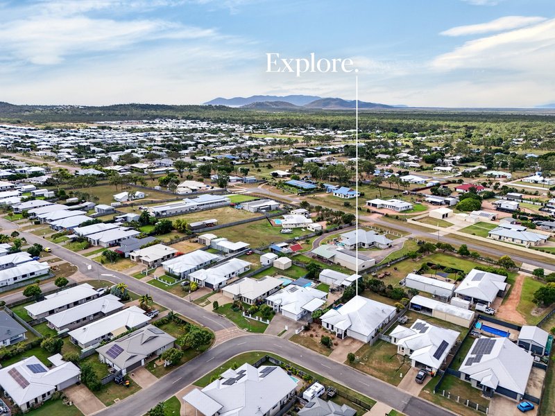 Photo - 33 Beach Oak Drive, Mount Low QLD 4818 - Image 25
