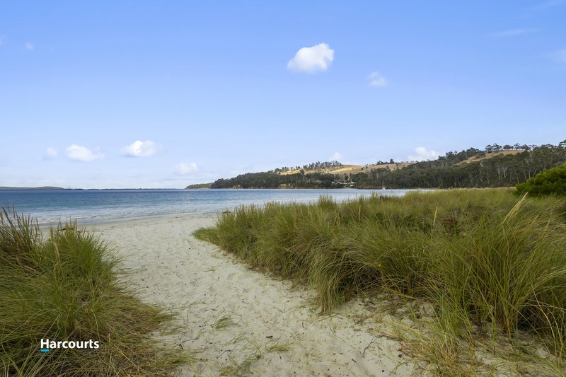 Photo - 33 Big Roaring Beach Road, Surveyors Bay TAS 7116 - Image 12