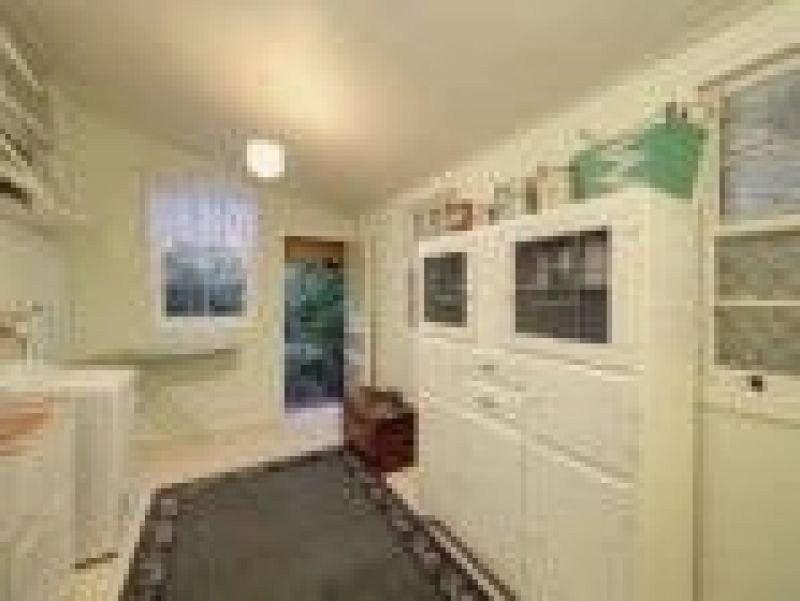 Photo - 33 Bingera Street, Bundaberg West QLD 4670 - Image 14