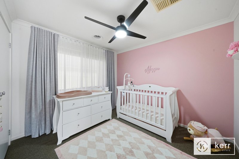 Photo - 33 Bisogni Drive, Cobram VIC 3644 - Image 10