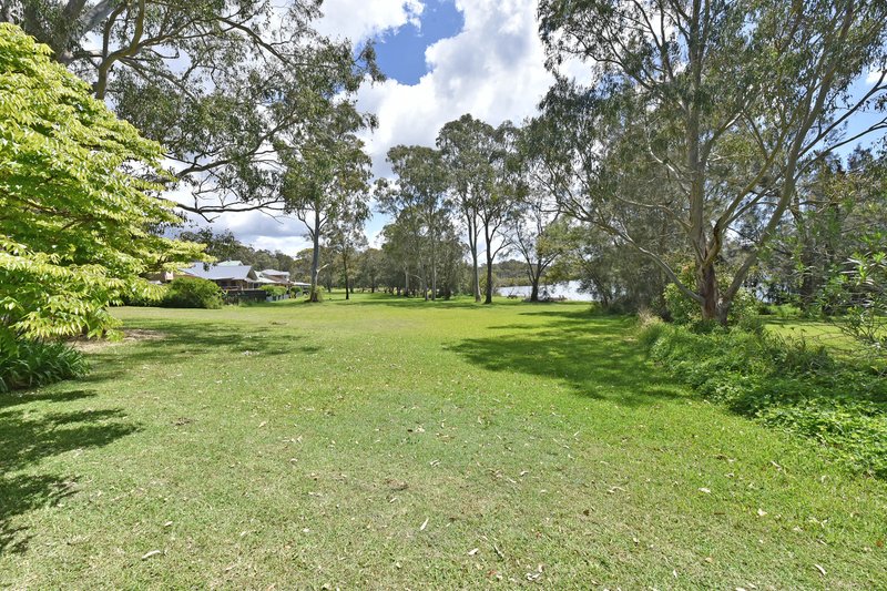 Photo - 33 Blackall Avenue, Blackalls Park NSW 2283 - Image 7