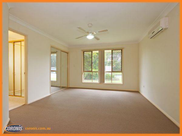 Photo - 33 Blatchford Drive, Murrumba Downs QLD 4503 - Image 9