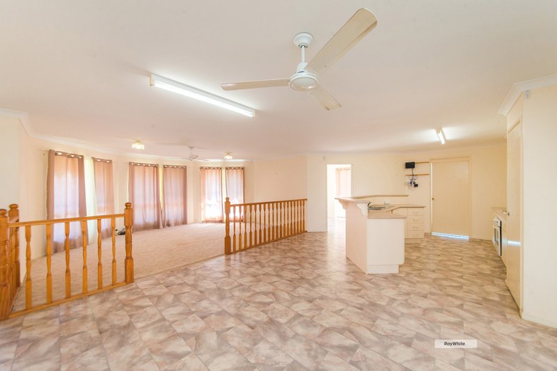 Photo - 33 Boongary Road, Gracemere QLD 4702 - Image 7