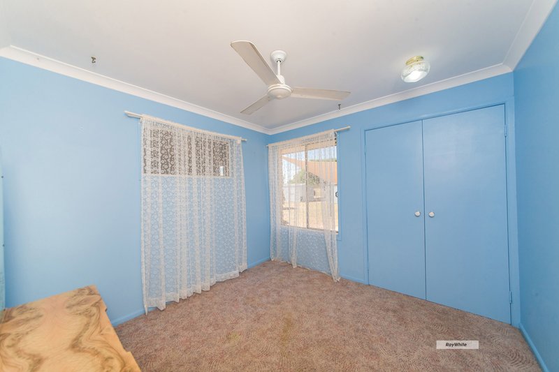 Photo - 33 Boongary Road, Gracemere QLD 4702 - Image 9