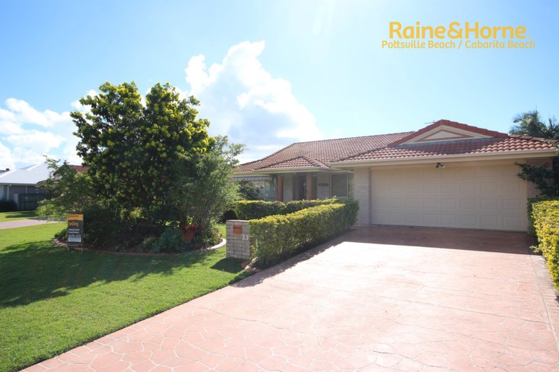 33 Border Crescent, Pottsville NSW 2489