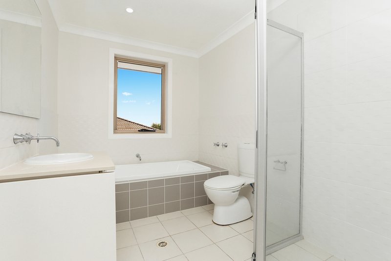 Photo - 33 Botanica Drive, Lidcombe NSW 2141 - Image 6