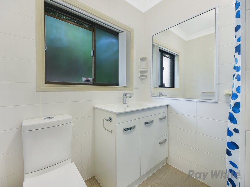 Photo - 33 Boulting Street, Mcdowall QLD 4053 - Image 7