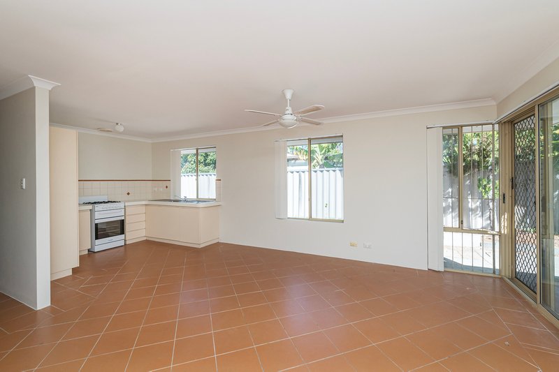 Photo - 3/3 Boulton Street, Dianella WA 6059 - Image 4