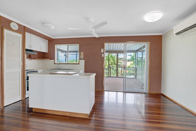 Photo - 33 Brampton Avenue, Bucasia QLD 4750 - Image 4