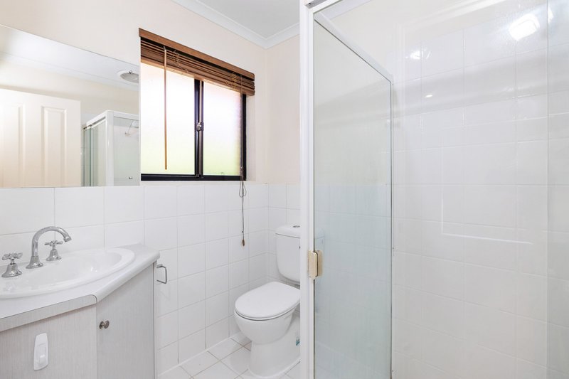 Photo - 33 Brecon Street, Windsor Gardens SA 5087 - Image 4