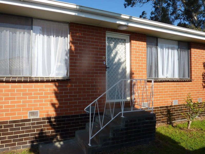 Photo - 3/3 Bride Avenue, Hampton Park VIC 3976 - Image 1