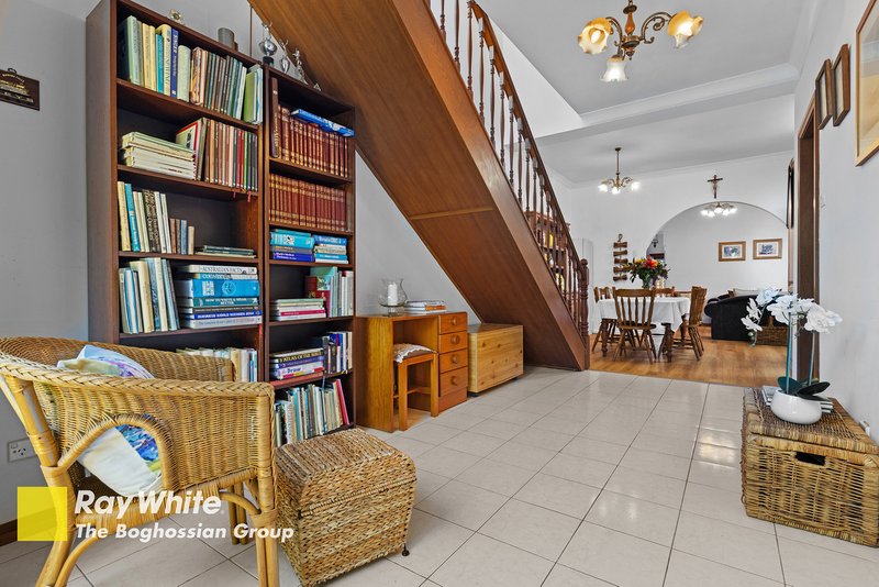 Photo - 33 Broadford Street, Bexley NSW 2207 - Image 6