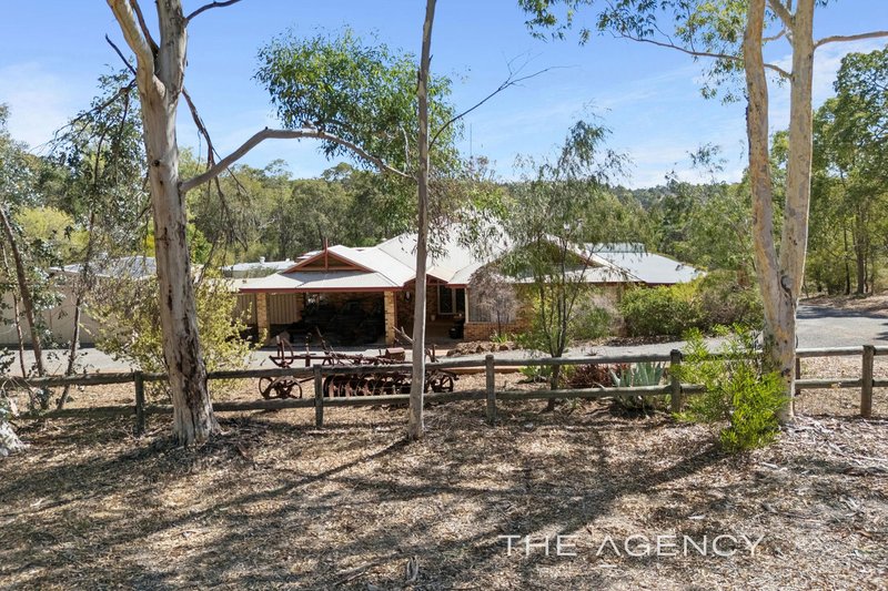Photo - 33 Brompton Heights, Gidgegannup WA 6083 - Image 1