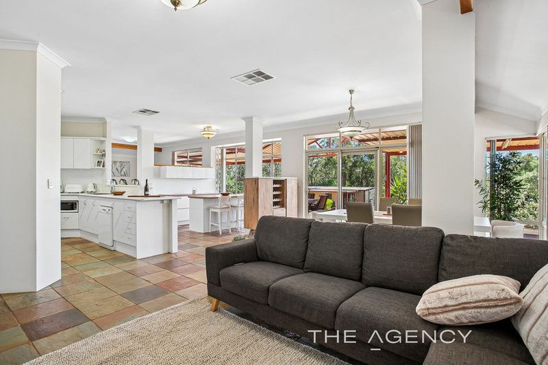 Photo - 33 Brompton Heights, Gidgegannup WA 6083 - Image 8