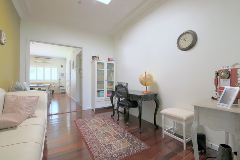 Photo - 33 Brunker Road, Yagoona NSW 2199 - Image 4