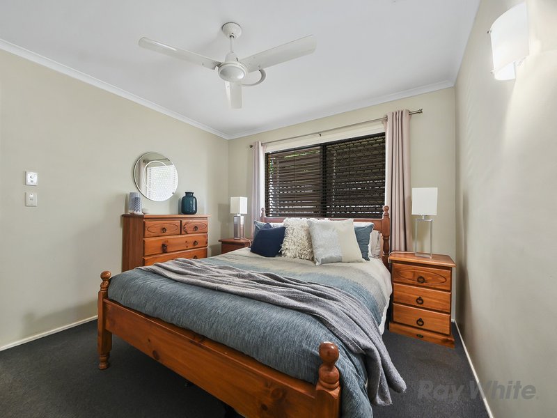 Photo - 33 Bungowla Street, Bracken Ridge QLD 4017 - Image 12