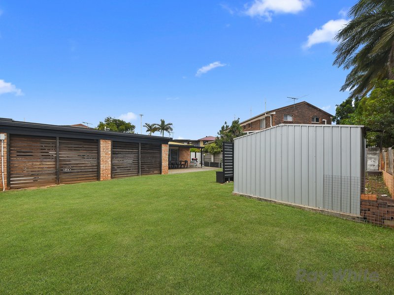 Photo - 33 Bungowla Street, Bracken Ridge QLD 4017 - Image 15