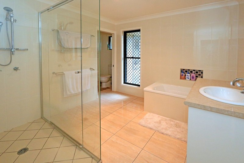 Photo - 33 Bunya Road, Rockyview QLD 4701 - Image 10