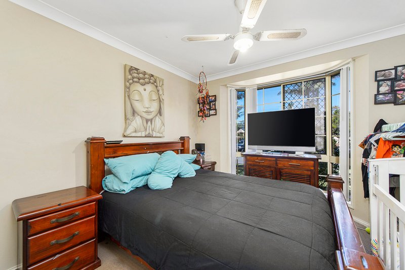 Photo - 33 Cairncross Place, Port Macquarie NSW 2444 - Image 6