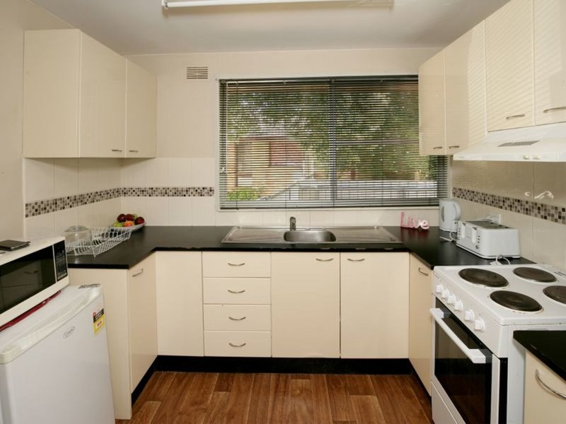 Photo - 33 Callaghan Street, Ashmont NSW 2650 - Image 2