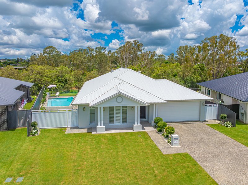 Photo - 33 Cambridge Circuit, Southside QLD 4570 - Image 3