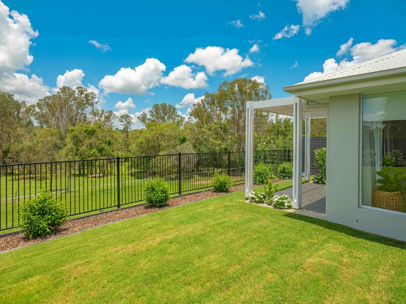 Photo - 33 Cambridge Circuit, Southside QLD 4570 - Image 31