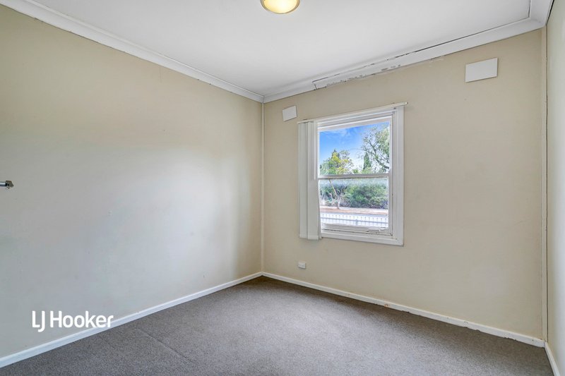 Photo - 33 Campbell Road, Elizabeth Downs SA 5113 - Image 10